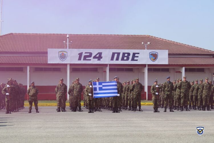 Ορκίστηκαν οι Νεοσύλλεκτοι της Β΄ ΕΣΣΟ 2025 στην 124 ΠΒΕ – Συγκίνηση και Περηφάνια στην Τρίπολη