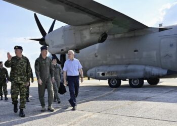 Με απόφαση ΥΦΕΘΑ … τοποθετούνται δύο (2) οπλίτες θητείας Ιατροί  σε νησιά !!