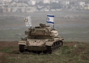 Δεκάδες Ισραηλινοί πολίτες πέρασαν τα σύνορα προς τη Συρία…Με τη συνδρομή του Στρατού