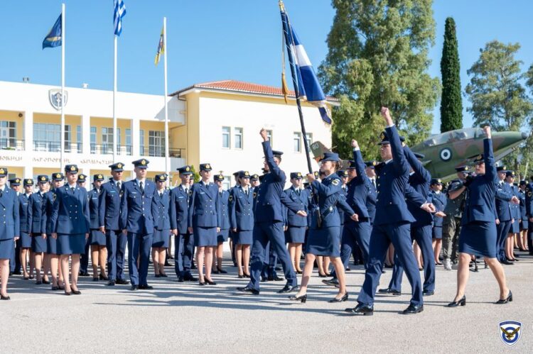 Ορκίστηκαν 204 Νέοι Σμηνίες και Λοχίες της 6ης Σειράς ΣΜΥΑ στη Δεκέλεια