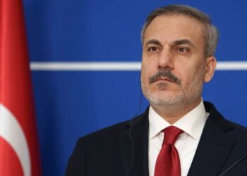 Σκληρή γραμμή από Φιντάν για το Κυπριακό: «Δεν θα δεχθούμε να αγνοηθούν οι Τούρκοι και τα δικαιώματά τους»