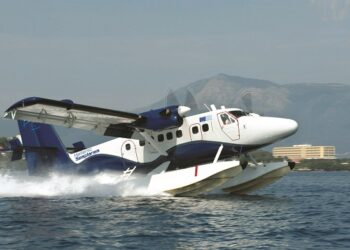 Οι πρώτες πτήσεις των Υδροπλάνων… Από την Κυριακή στο Βόλο!