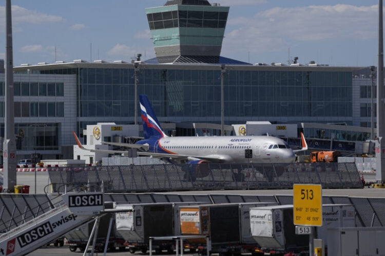 Ρωσία: Χάκερ ανέλαβαν την ευθύνη για κυβερνοεπίθεση στην Aeroflot – Τουλάχιστον 40 πτήσεις ακυρώθηκαν