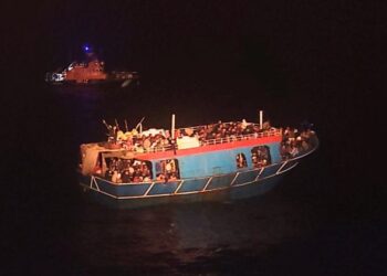 Νέα Καραβιά 520 Λαθρομεταναστών  έφτασε την νύχτα στη Κρήτη