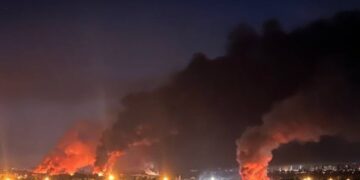 Ζελένσκι: Η Ρωσία έπληξε την Ουκρανία με 18 πυραύλους και 400 drones σε μια νύχτα – Ζητά άμεσες κυρώσεις