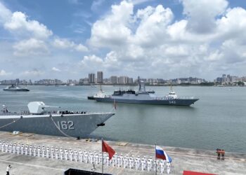 Κίνα και Ρωσία ενώνουν δυνάμεις: Κοινές στρατιωτικές ασκήσεις στον Ειρηνικό ενόψει επίσκεψης Πούτιν