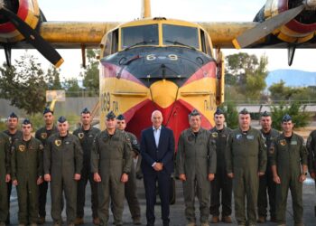 Με τους Πολεμιστές της Φωτιάς ο ΥΕΘΑ…Συνοδεία Αρχηγού ΓΕΑ