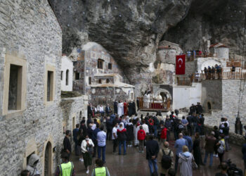 Τουρκικές αρχές έδωσαν άδεια για Θεία Λειτουργία στη Σουμελά στις 23 Αυγούστου