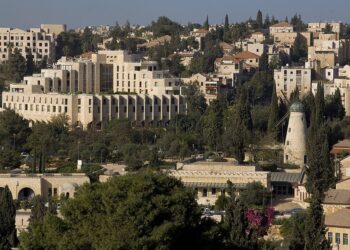 To Ισραήλ «παγώνει» τους λογαριασμούς του Ελληνορθόδοξου Πατριαρχείου