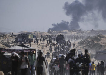 Μαίνονται οι ισραηλινοί βομβαρδισμοί στη Γάζα – «Μέχρι τέλος Σεπτεμβρίου η κατάληψή της» – Δολοφονίες αμάχων