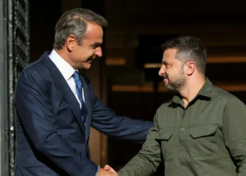 Μητσοτάκης – Ζελένσκι: Συνεργασία για ενίσχυση της αεράμυνας και ανάκαμψη της Ουκρανίας – Στο επίκεντρο η Οδησσός