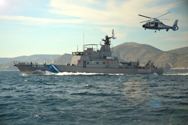 Μας πήραν και τα “σώβρακα ” στο Αιγαίο…ανήλικος 16 ετών ο λαθροδιακινητής στη ν.Ρόδο