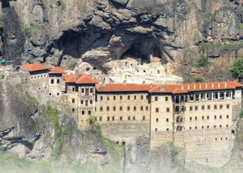 Οι Τούρκοι αρνήθηκαν και πάλι να δώσουν άδεια για τη Λειτουργία στην Παναγία Σουμελά