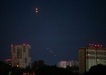 Η Ρωσία εξαπολύει σφοδρή επίθεση στην Ουκρανία με 502 drones και 24 πυραύλους