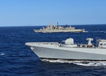 Ελλάδα – Ινδία: Διμερής ναυτική άσκηση στο Μυρτώο και το Αιγαίο με φρεγάτες και υποβρύχιο