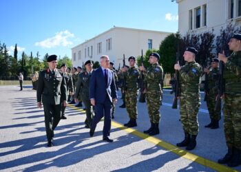70 χρόνια ΑΣΔΥΣ: Επετειακή τελετή στο Στρατόπεδο «ΖΟΡΜΠΑ» παρουσία Δαβάκη και Α/ΓΕΣ
