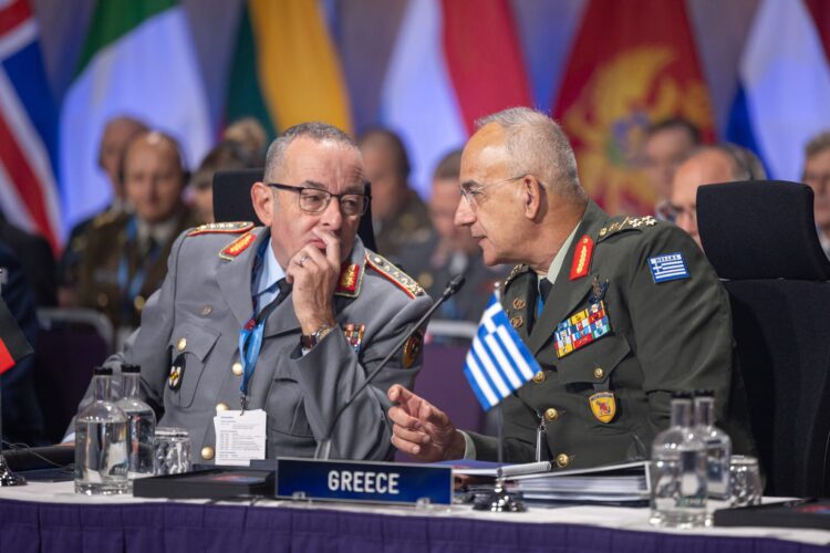 Συμμετοχή του Α/ΓΕΕΘΑ Χούπη στη Σύνοδο Στρατιωτικής Επιτροπής του ΝΑΤΟ στη Ρίγα