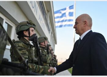 «Aντιτουρκική» στάση   Δένδια …Είδε η Η τουρκική εφημερίδα Σοζτζού