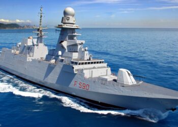 Στην Ιταλία ο Δένδιας με το …βλέμμα στις φρεγάτες Bergamini