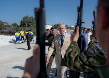 Παρουσία ΥΦΕΘΑ Θανάση Δαβάκη στο ιστορικό «πηγάδι του Μιαούλη» στη Νίσυρο