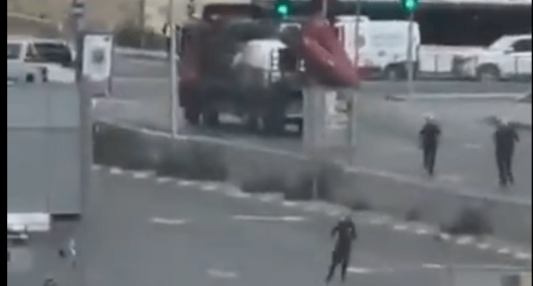 Ιερουσαλήμ: Αιματηρή επίθεση με πέντε νεκρούς – Εξουδετερώθηκαν οι δράστες