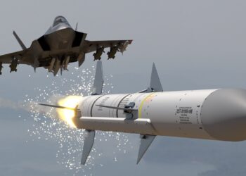 Οι ΗΠΑ ενέκριναν την πώληση 405 πυραύλων αέρος-αέρος στη Φινλανδία