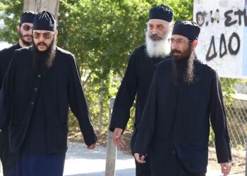 Ενώπιον του Κακουργιοδικείου Λευκωσίας…Οι Μοναχοί της Ιεράς Μονής Οσίου Αββακούμ.