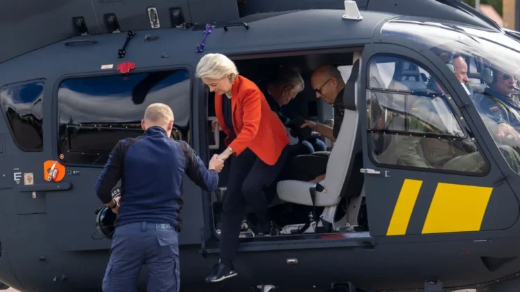 Η Κομισιόν επιβεβαιώνει παρεμβολές στο αεροσκάφος της φον ντερ Λάιεν – Υποψίες για ρωσικό σαμποτάζ