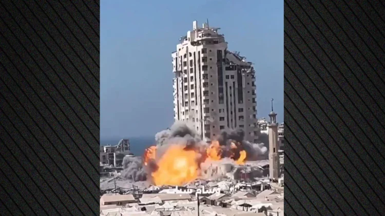 Το Ισραήλ ισοπέδωσε πολυώροφο κτίριο στη Γάζα – Τραυματίες άμαχοι και εικόνες καταστροφής