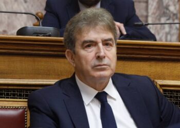 Χρυσοχοΐδης: Μάχιμοι αστυνομικοί θα εγκατασταθούν μέσα στους καταυλισμούς Ρομά – Μηδενική ανοχή στην εγκληματικότητα