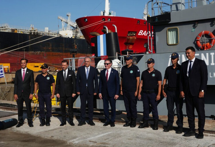 Επίσκεψη του Υπουργού Εσωτερικών των ΗΠΑ Doug Burgum στα Ναυπηγεία ΟΝΕΧ – Ελευσίνας