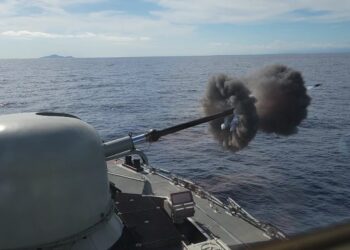 Επιχειρησιακή εκπαίδευση του Πολεμικού Ναυτικού στο Μυρτώο Πέλαγος και το κεντρικό Αιγαίο