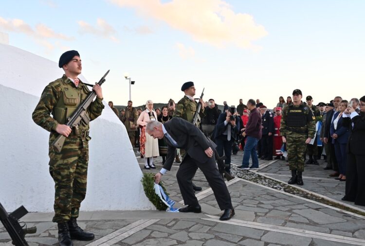 Παρουσία ΥΠΕΘΑ στην αναπαράστασης της Μάχης του Καλπακίου