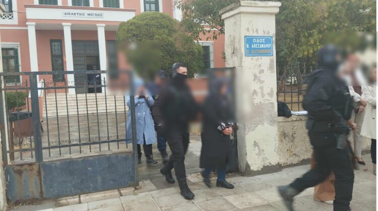 Προφυλακιστέοι κρίθηκαν με τη σύμφωνη γνώμη ανακριτή και εισαγγελέα και οι έξι Τούρκοι υπήκοοι