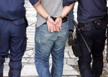 Σύλληψη Αλβανού φυγόδικου για ξυλοδαρμό στη Ζάκυνθο