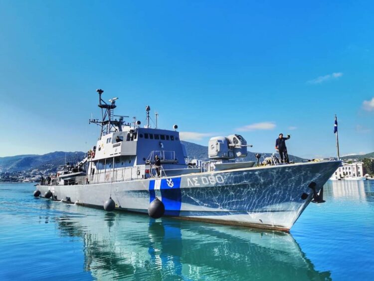 Απίστευτη ροή λαθρομεταναστών νοτίως της Κρήτης