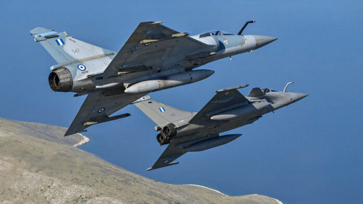 Η απογείωση των Rafale και Mirage από την Τανάγρα – Η ισχύς της ελληνικής Πολεμικής Αεροπορίας σε βίντεο