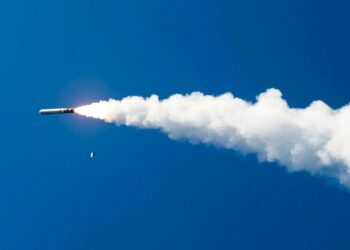 To Τσεκούρι του Πολέμου (BGM-109 Tomahawk)…Που απειλεί να κλιμακώσει τον Πόλεμο μεταξύ “Δύσης & Ρωσίας”