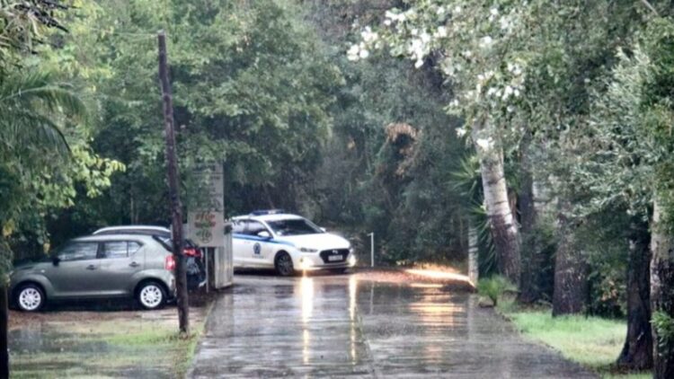 Διπλό φονικό στη Φοινικούντα: Προφυλακιστέοι οι δύο κατηγορούμενοι – Αλληλοκατηγορούνται για το ποιος πυροβόλησε