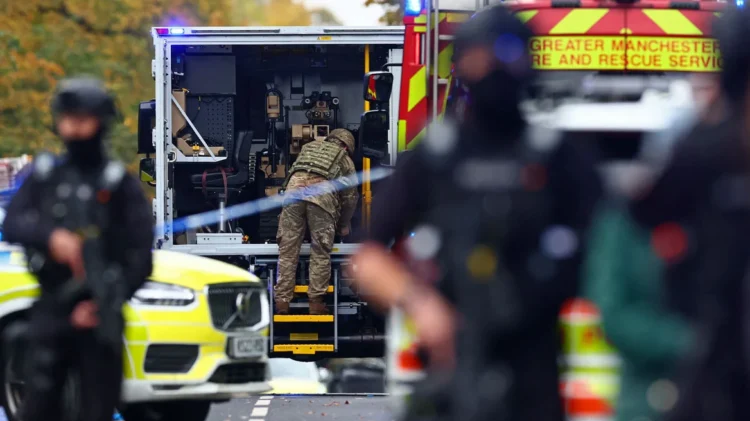Δύο νεκροί από επίθεση σε συναγωγή στο Μάντσεστερ – Ο δράστης φορούσε ζώνη εκρηκτικών