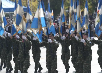 28η Οκτωβρίου: Live η μεγάλη στρατιωτική παρέλαση στη Θεσσαλονίκη με νέα οπλικά συστήματα