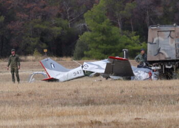 Αεροπορικό ατύχημα στο Τατόι: Πιθανόν υπερέβησαν τα όρια της άσκησης – Νέες διευκρινίσεις από εμπειρογνώμονα
