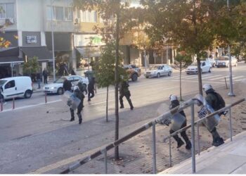 Ένταση επικράτησε  έξω από το Δικαστικό Μέγαρο Θεσσαλονίκη (vid)