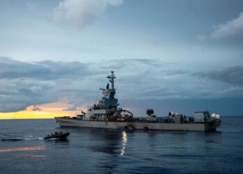 Κοινή άσκηση Ελλάδας–Ισραήλ: Πολεμικά πλοία σε συντονισμένες επιχειρήσεις νότια της Κρήτης
