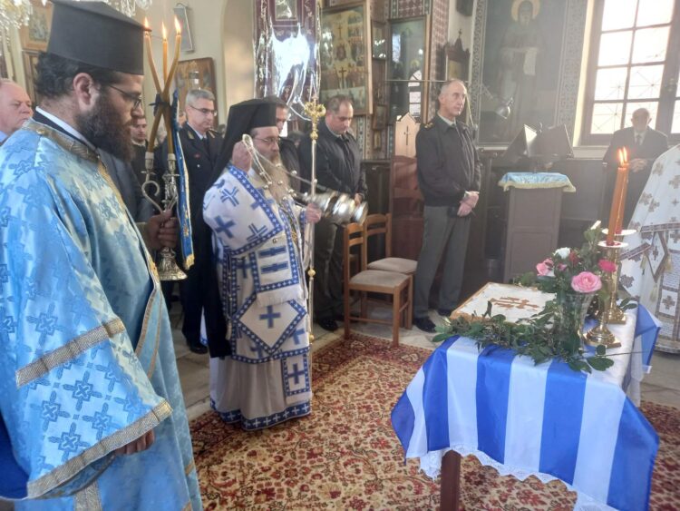 Τιμή στους στρατιωτικούς Αγίους και μνημόσυνο για τον Στρατηγό Κωσταράκο στη ν. Χίο