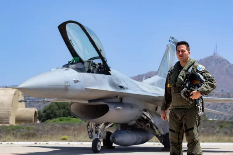 Ελληνικά μαχητικά συμμετέχουν με 2 F-16 Viper στην Neptune Strike 25-4»
