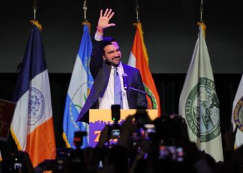 Ζόραν Μαμντάνι νέος δήμαρχος της Νέας Υόρκης – Η ατζέντα του και η μάχη με τον Τραμπ