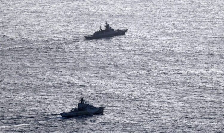 Βρετανικό Ναυτικό σε ύψιστη επιφυλακή: Στενή παρακολούθηση ρωσικών πολεμικών στη Μάγχη μετά το περιστατικό με το Yantar