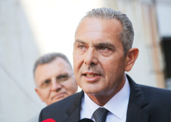 O Πάνος “καρφώνει για τα 90 δις της Ε.Ε στον Ζελενσκι” …Άδικο έχει;