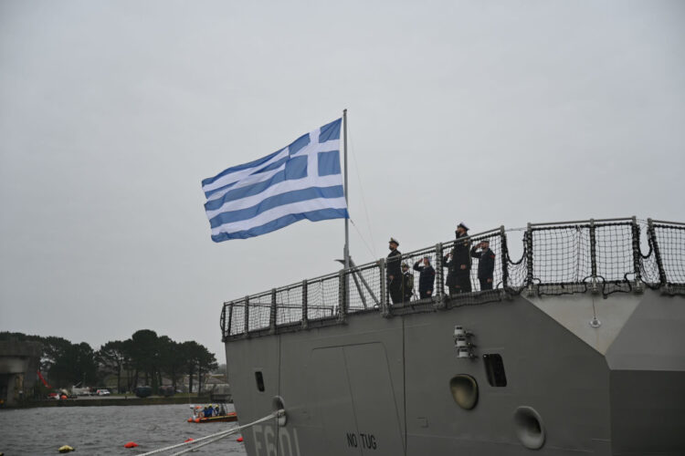 «Με Αρετή και Τόλμη»: Φρεγάτα ΚΙΜΩΝ, νέες τορπίλες και 70 χρόνια Σχολής Αλεξιπτωτιστών